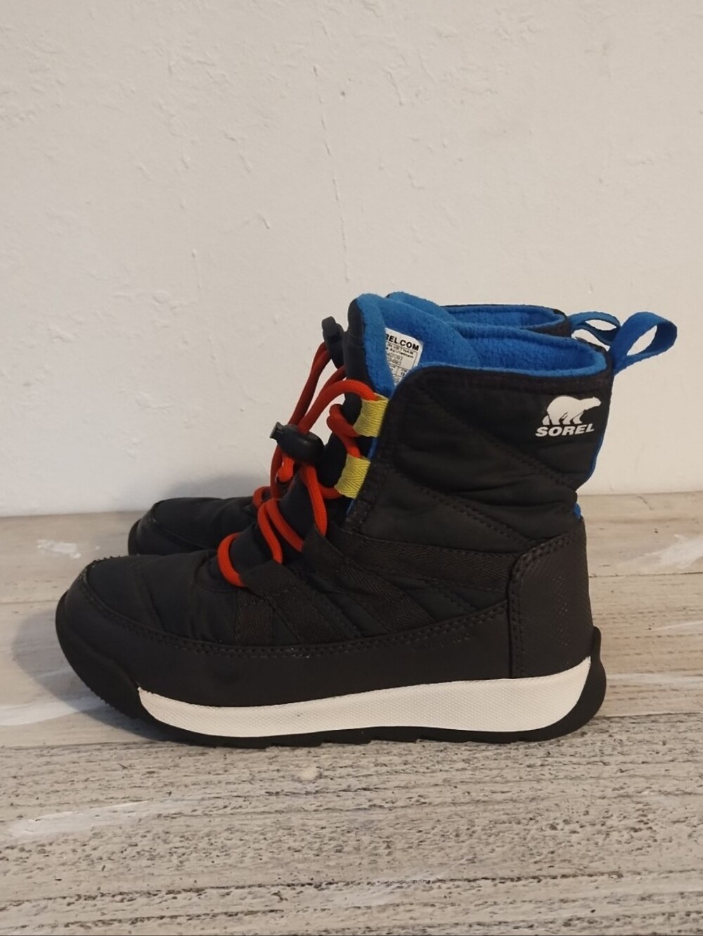 Sorel Whitney 2 Short Lace Waterproof, Unisex USA Children's size 1 WinterBoots